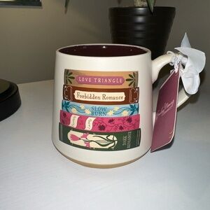 Book Lover Reader Coffee literary stack Ceramic coffee Mug dark romance NWT